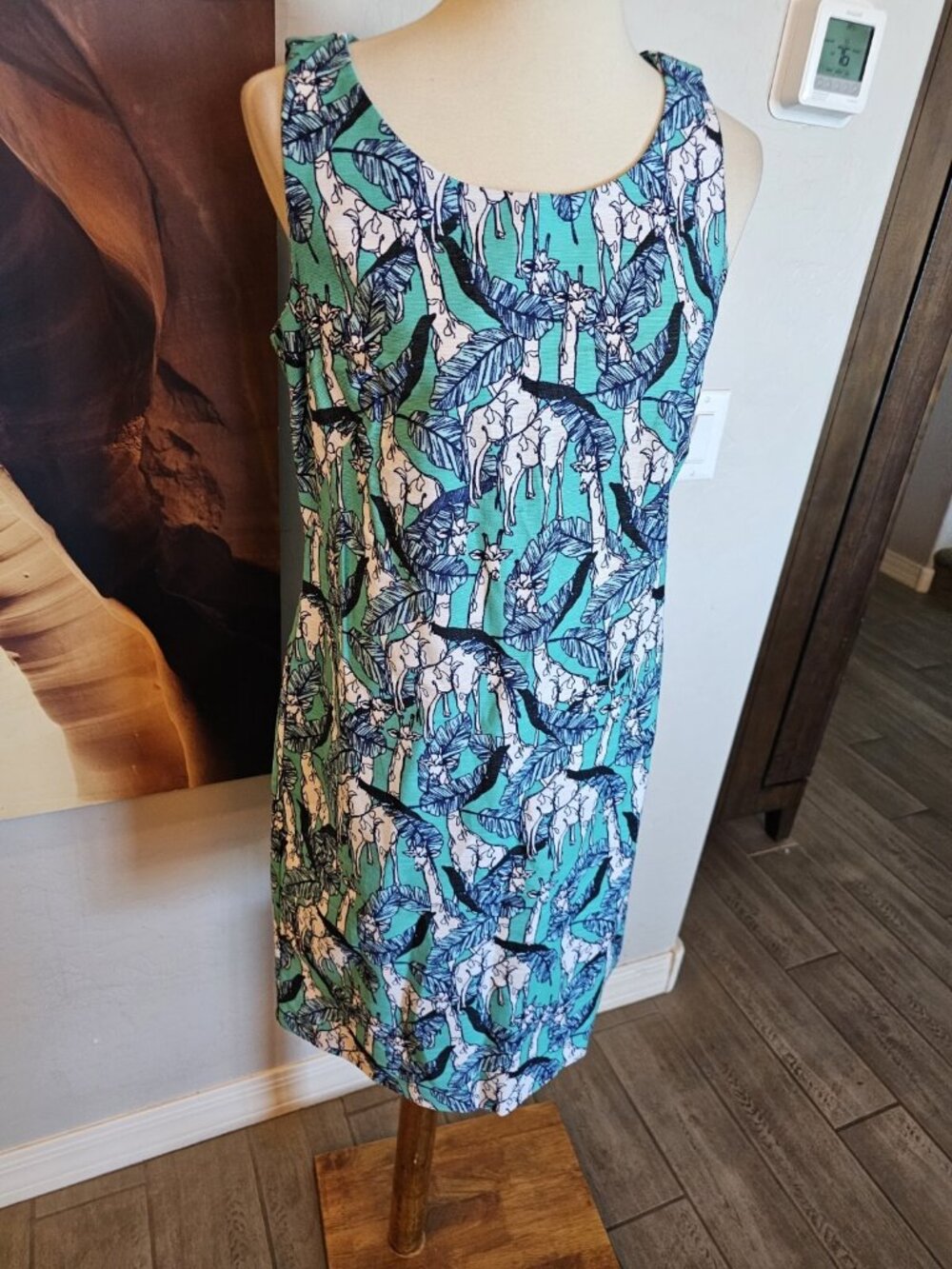 Talbots Green Pencil Above Knee Sleeveless Dress Giraffe Print Women's Size 6